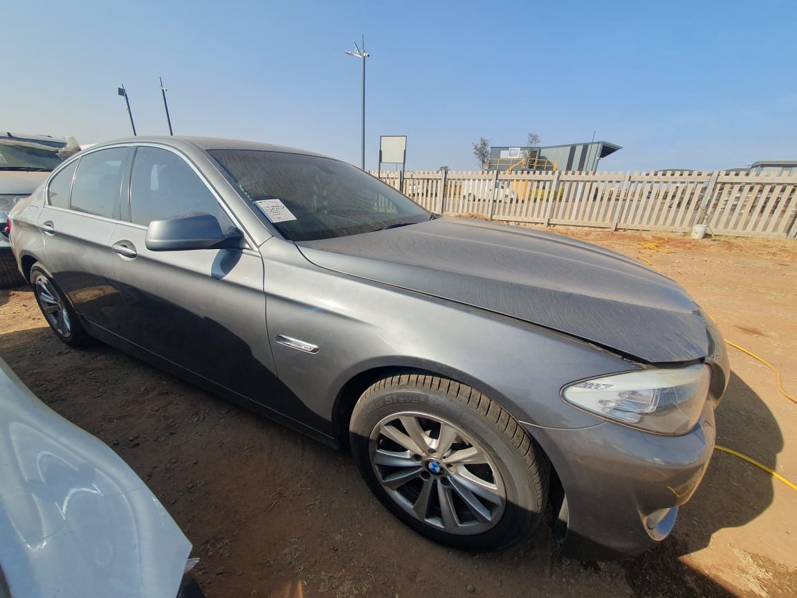 2015 BMW 520i A/T M Sport CODE 4