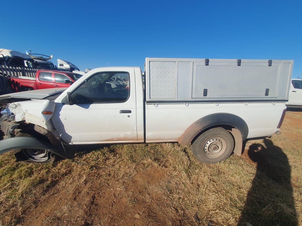 2018 Nissan NP300 Hardbody 2.4 D/C CODE 3