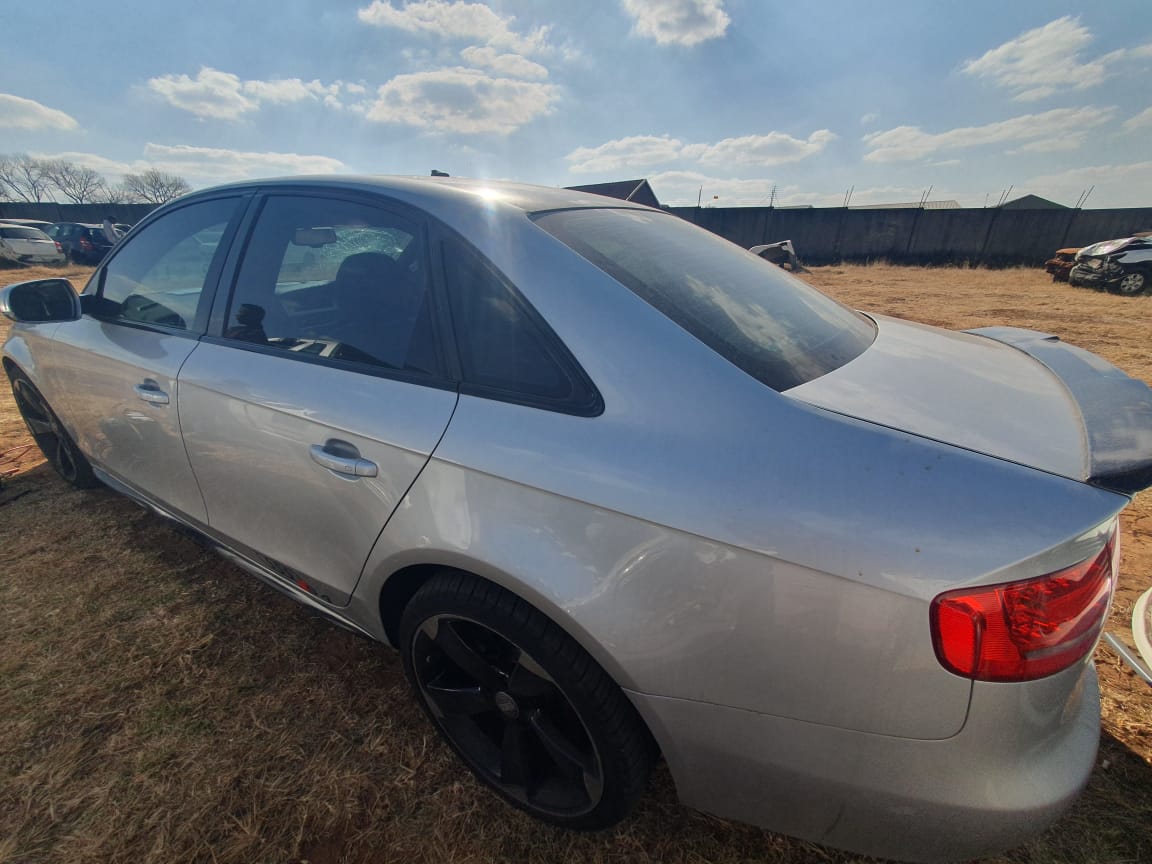2010 Audi S4 3.0 TFSI Quattro Stronic Code 2