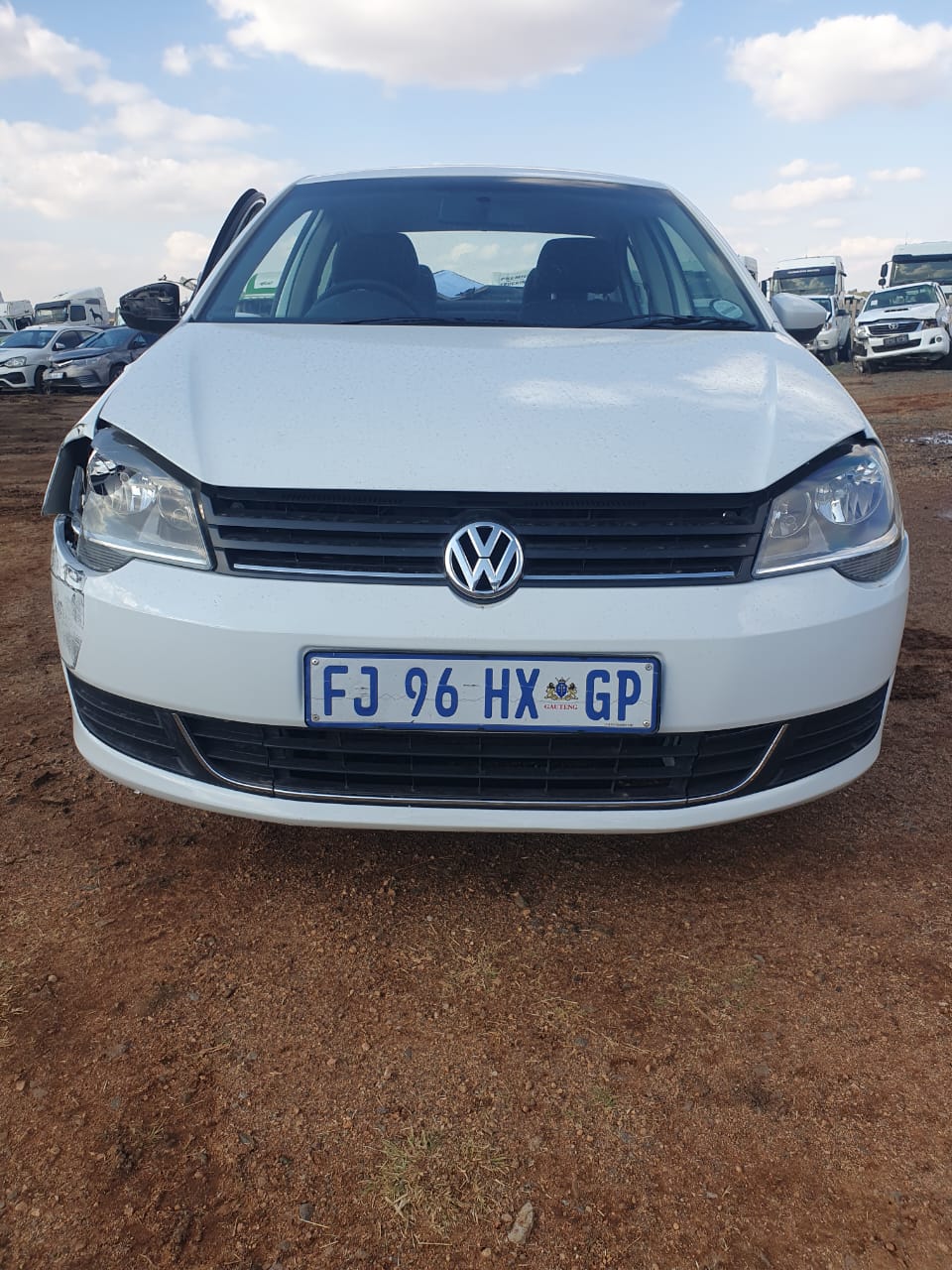 2016 Volkswagen Polo Vivo 1.6 CODE 3