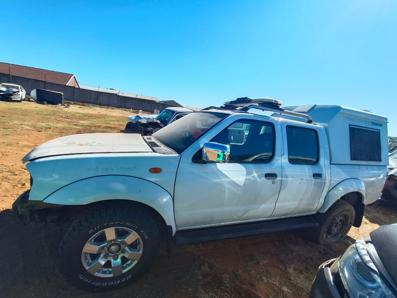 Nissan NP300 2.4 D/C – TL907 – COMING SOON