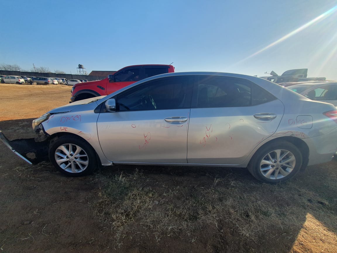 2016 Toyota Corolla 1.8 Prestige Code 2