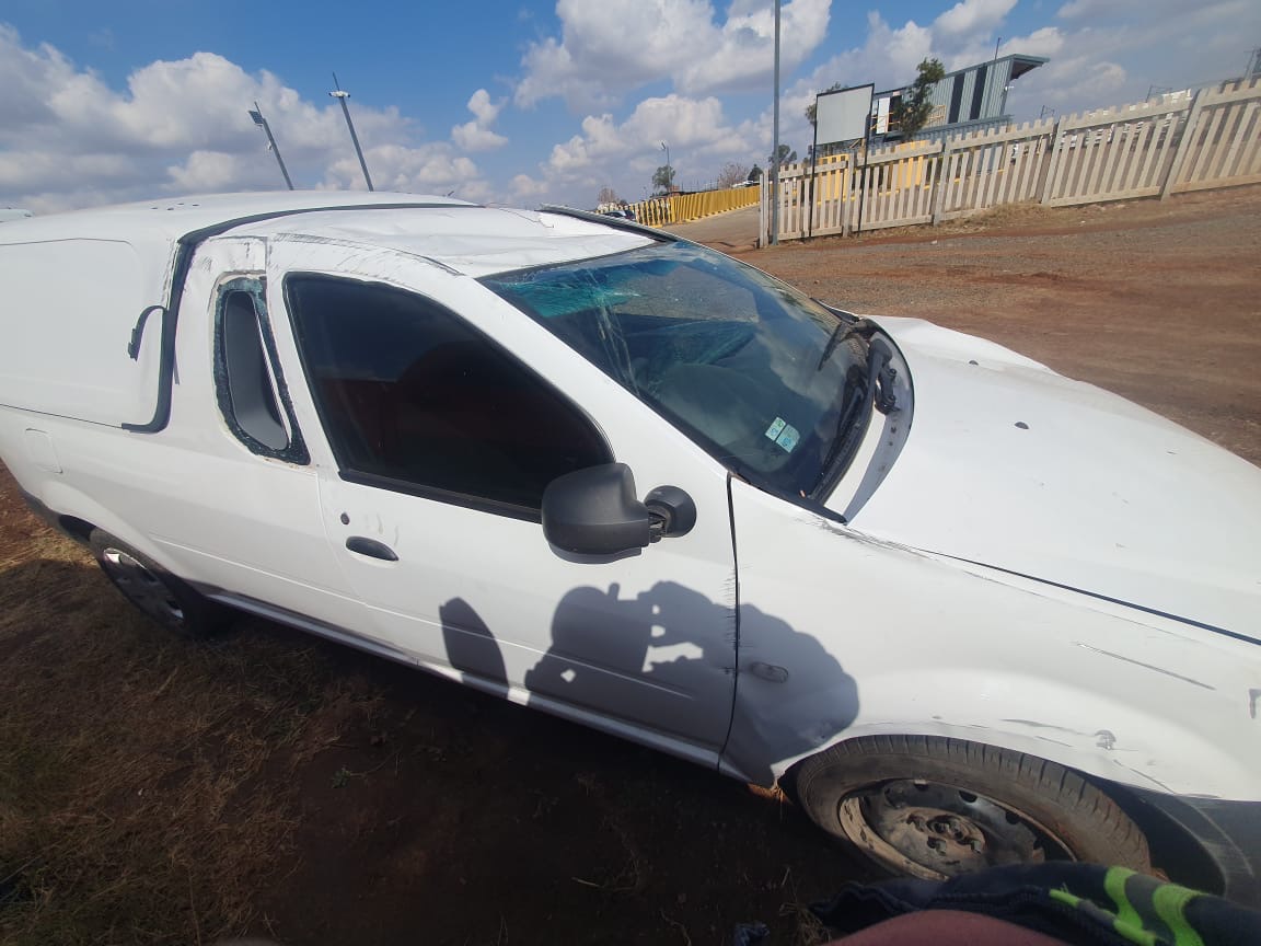 2022 Nissan NP200 1.6 A/C Safety Pack CODE 3